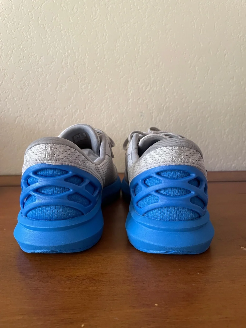 KIZIK Kids Athens 2 Hands-Free Grey & Blue Mesh Size 5 Youth